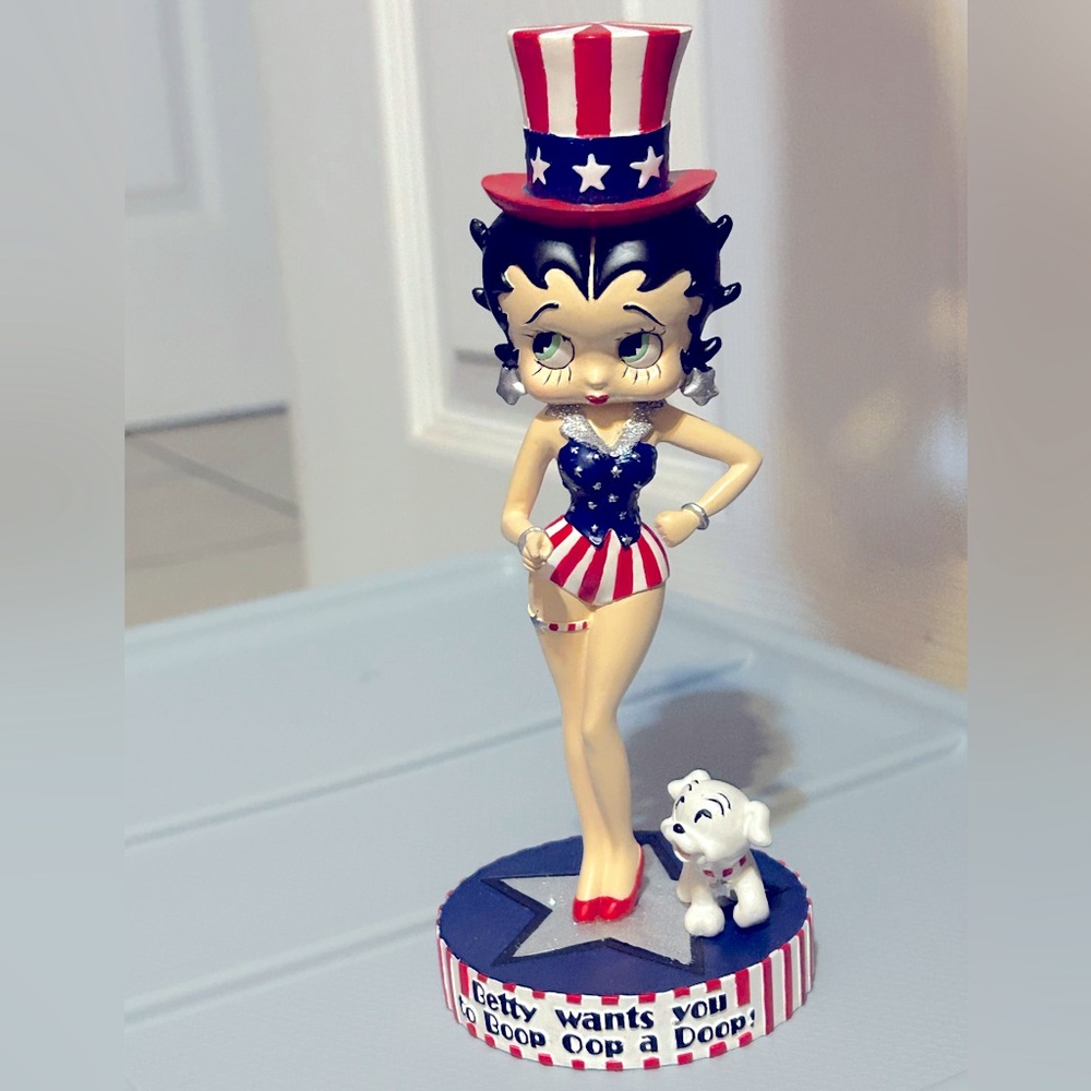 Figurine